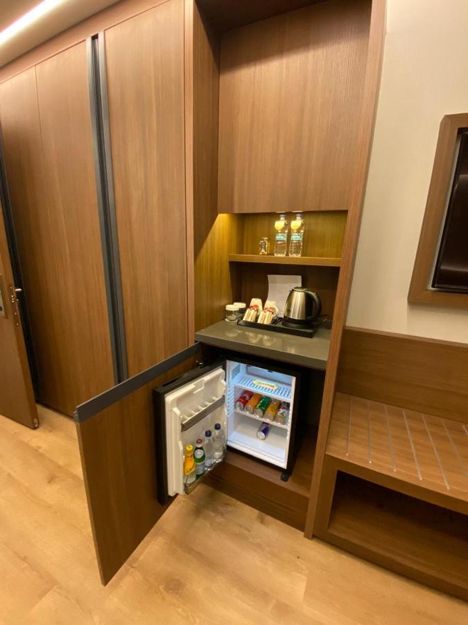 Vital Hotel Fulya Istanbul Sisli Exterior photo