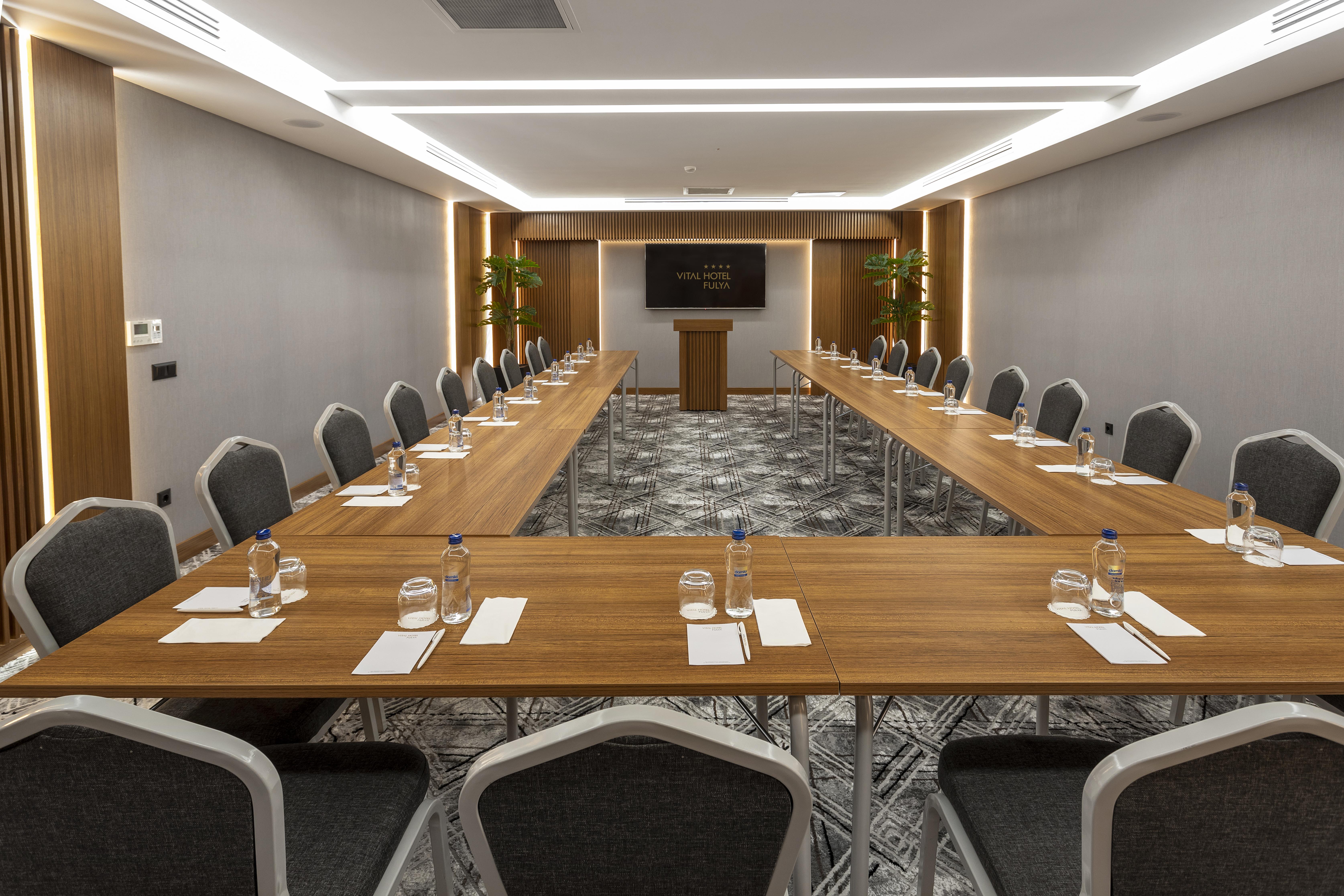 Vital Hotel Fulya Istanbul Sisli Exterior photo