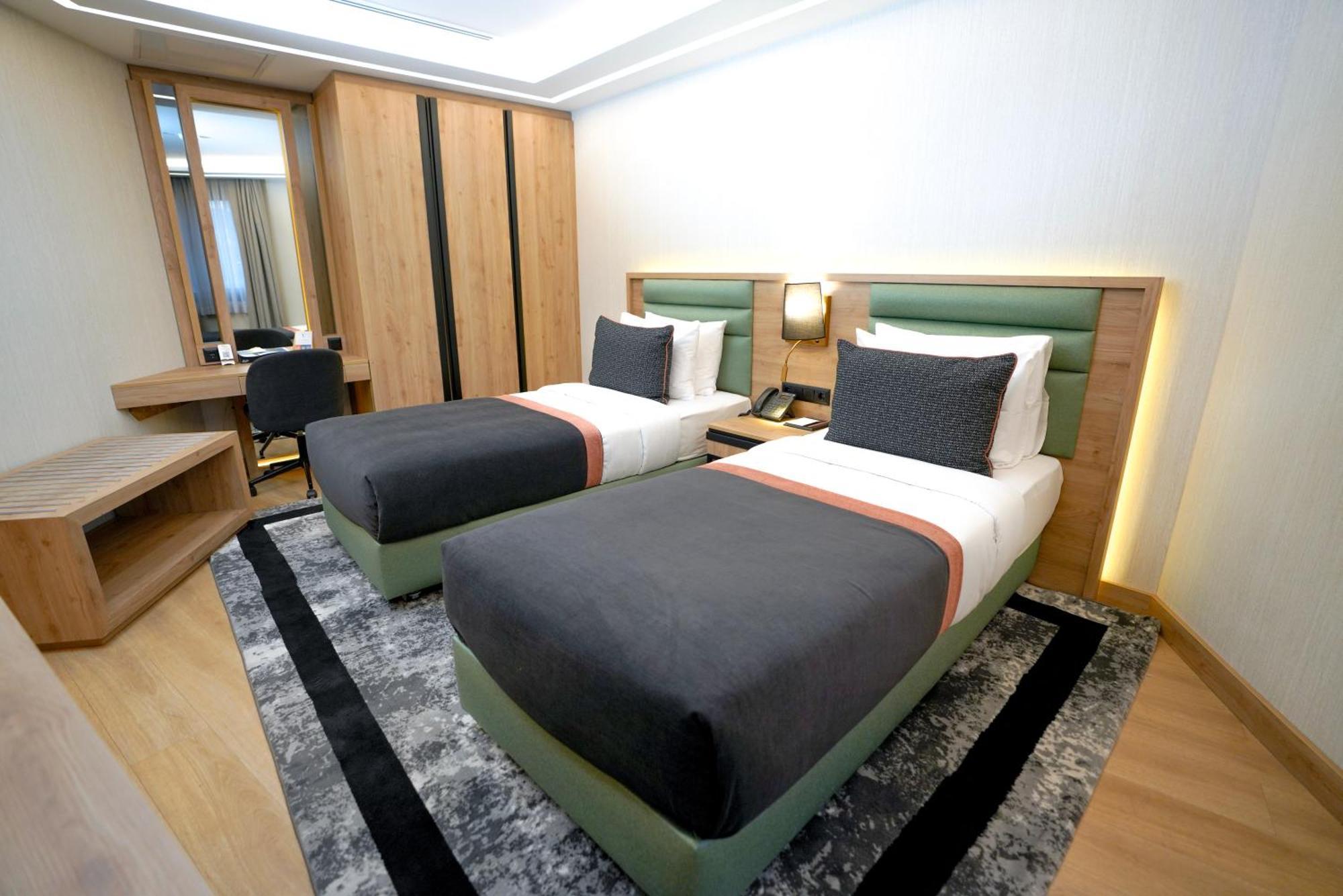 Vital Hotel Fulya Istanbul Sisli Exterior photo