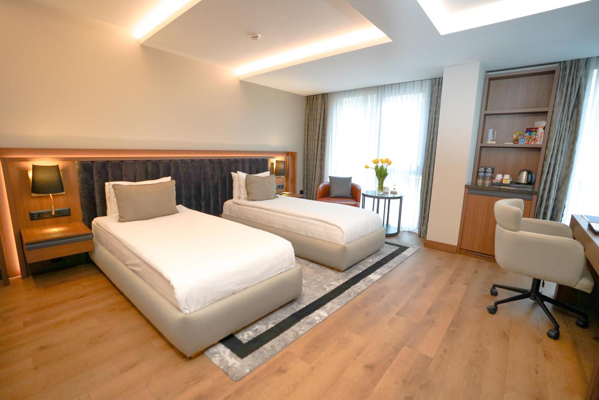Vital Hotel Fulya Istanbul Sisli Exterior photo