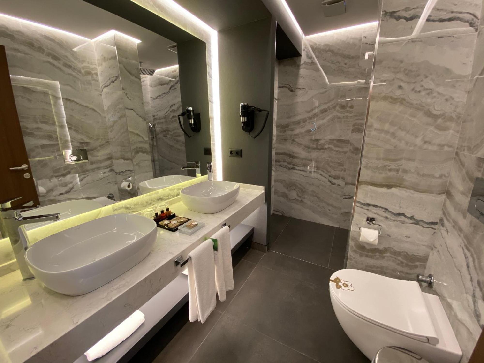 Vital Hotel Fulya Istanbul Sisli Exterior photo